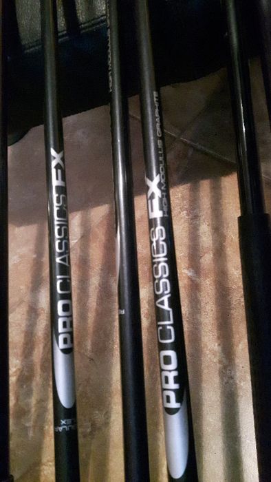 Комплект 12 броя нови немски стикове за голф