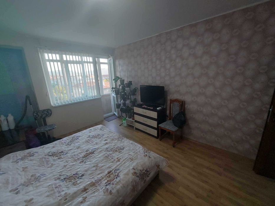 Продава се Тристаен апартамент в Търговище, Център - 80 кв.м за 765 €/кв.м - Снимка #6