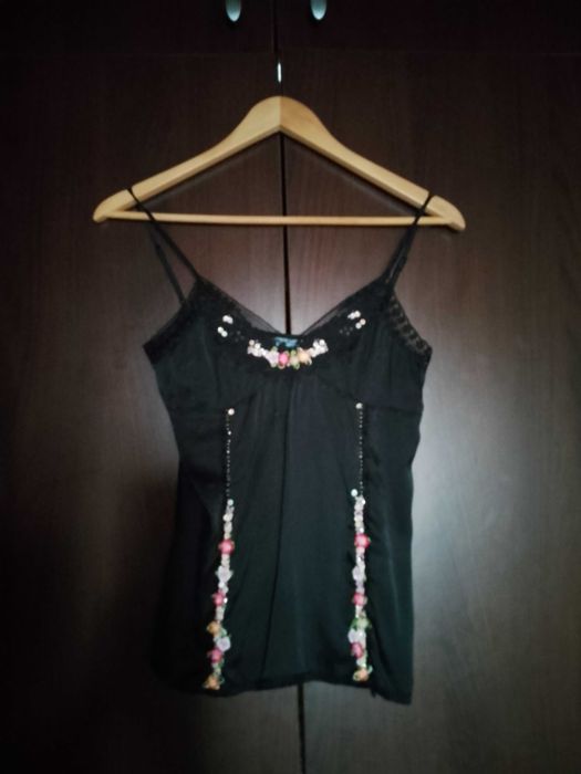 Top sexy si elegant Guess