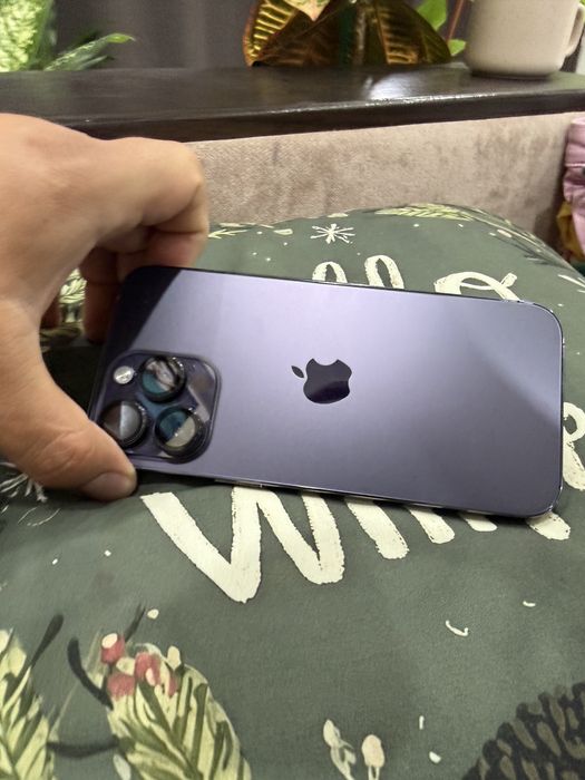 Продам iPhon 14 pro max