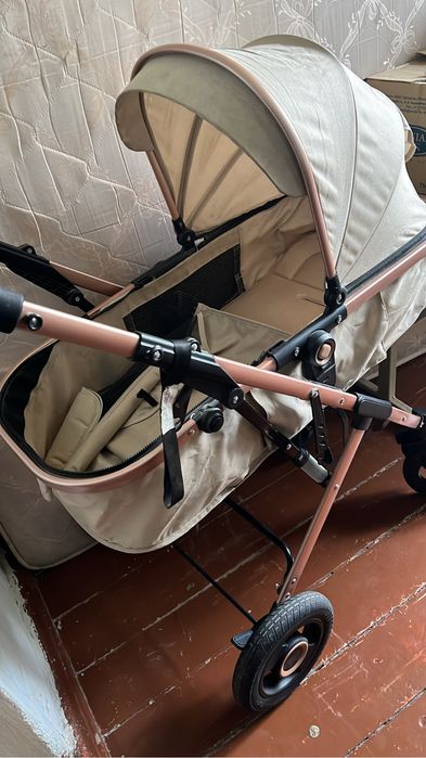 Продам коляску в хорршем состояние