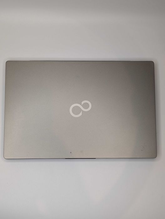 Laptop Fujitsu LIFEBOOK U7411, Intel Core i7-1185G7, 16GB RAM, 256GB SSD, Microsoft Office Activat, Baterie Excelenta