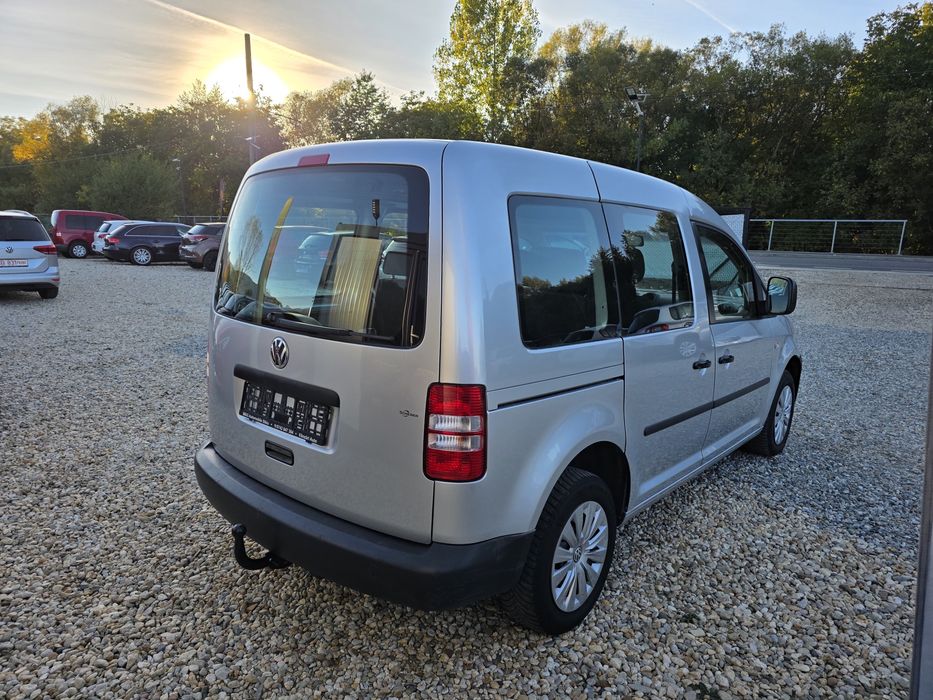 VOLKSWAGEN Caddy 2011 — imagine 5