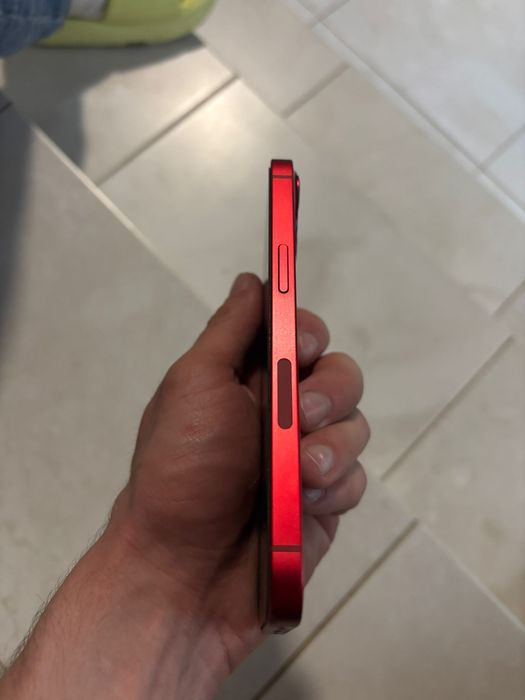Vand Iphone 13 Red