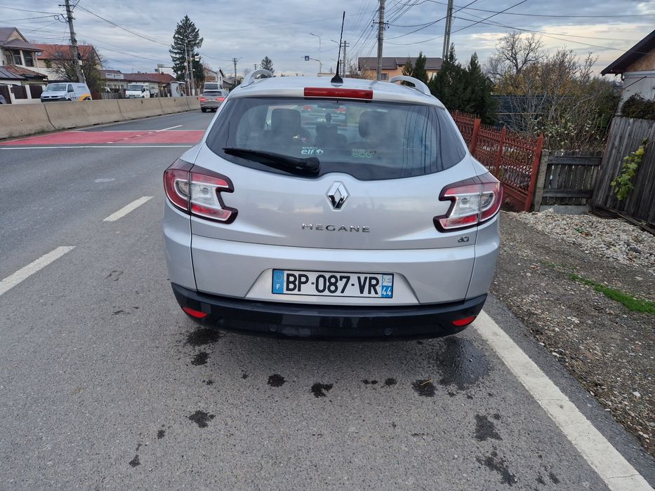 Renault Megane 3 an 2011, 1.5 dci 110 CP 6 trepte