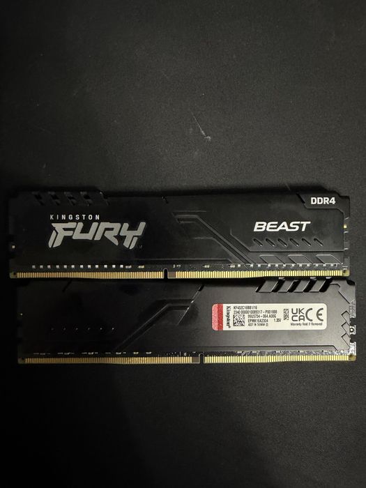 Продам Kingston Fury Beast DDR4