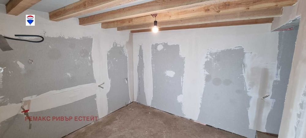 Продава се Къща в с. Червена вода, Област Русе - 110 кв.м за 845 €/кв.м - Снимка #10