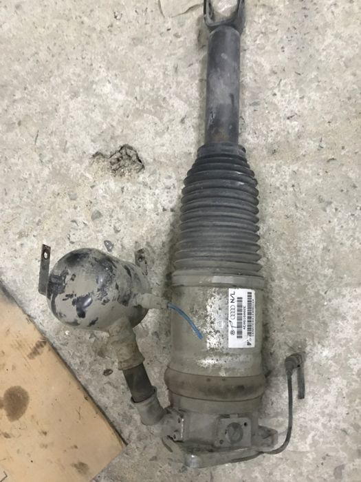 възглавница Ауди А8 д3