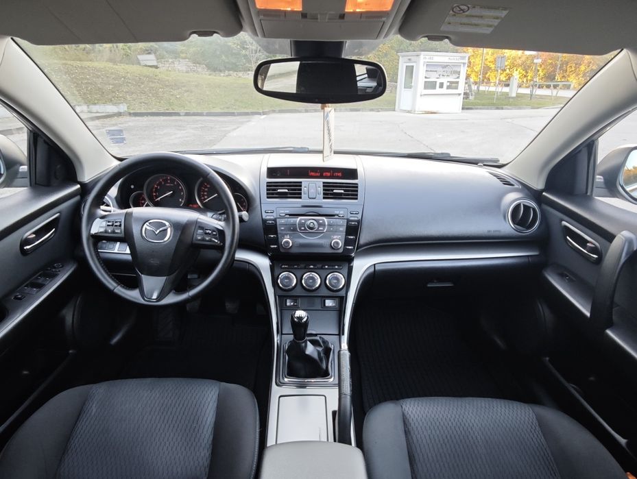 Mazda 6 2.0 бензин