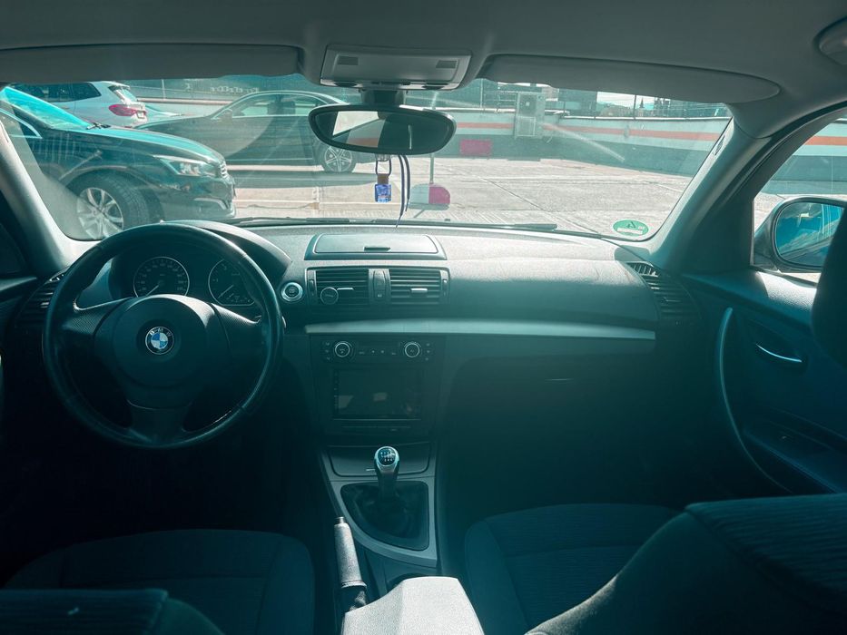 BMW seria 1 2010