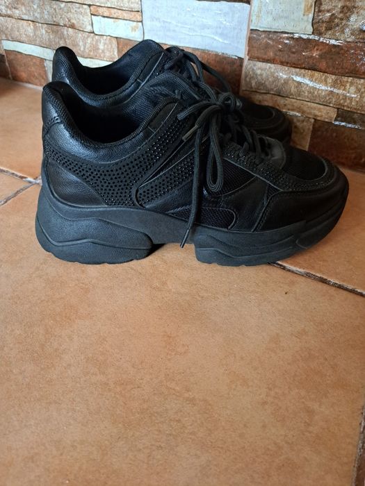 Adidasi fete, nr 37