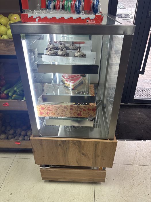 холодильник в хорошеем состоянии