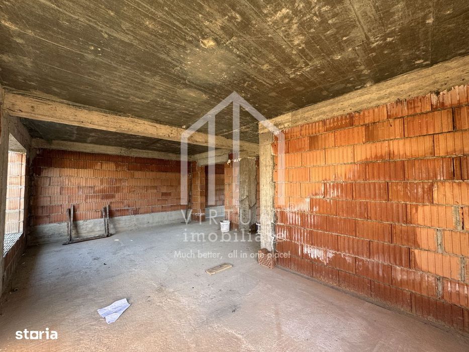Duplex la rosu cu 4 camere, 117mp utili,  230mp teren, Selimbar