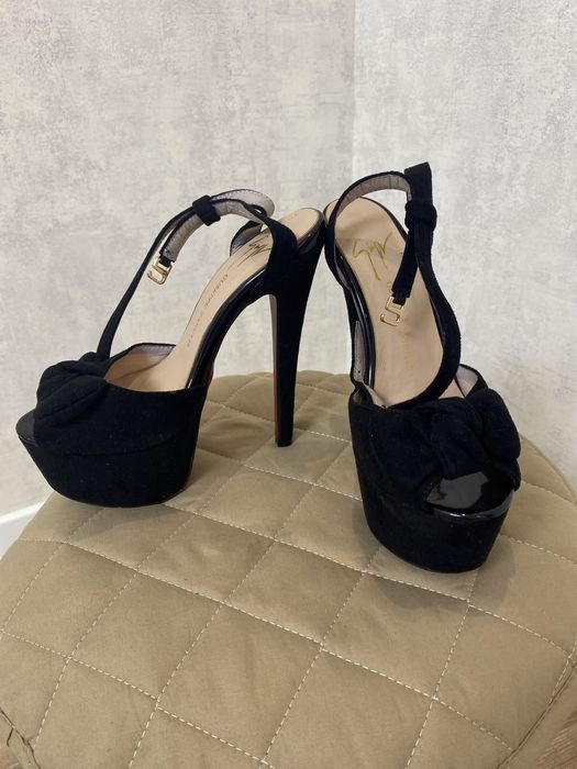 Туфли босоножки черные, на платформе