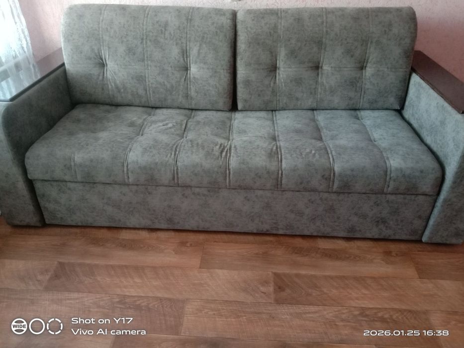 Продам раскладной диван