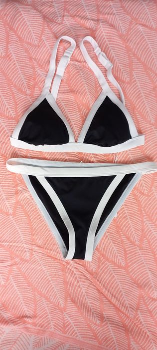 Costum baie nou Penti