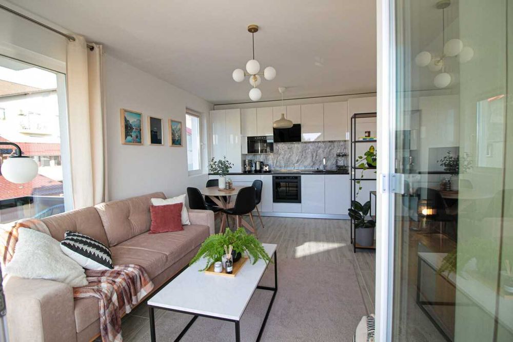 Apartament 3 camere si loc parcare in Rasnov - Fără comision