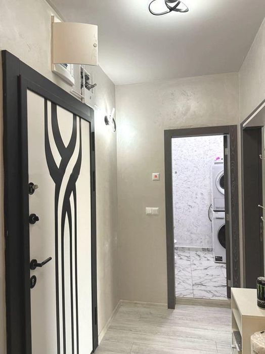 Дава се под наем Четиристаен апартамент в Варна, Бриз - 165 кв.м за 1000 € - Снимка #11