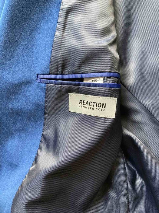 Ново Синьо велурено сако Kenneth Cole