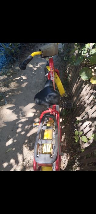 Vând bicicleta copii