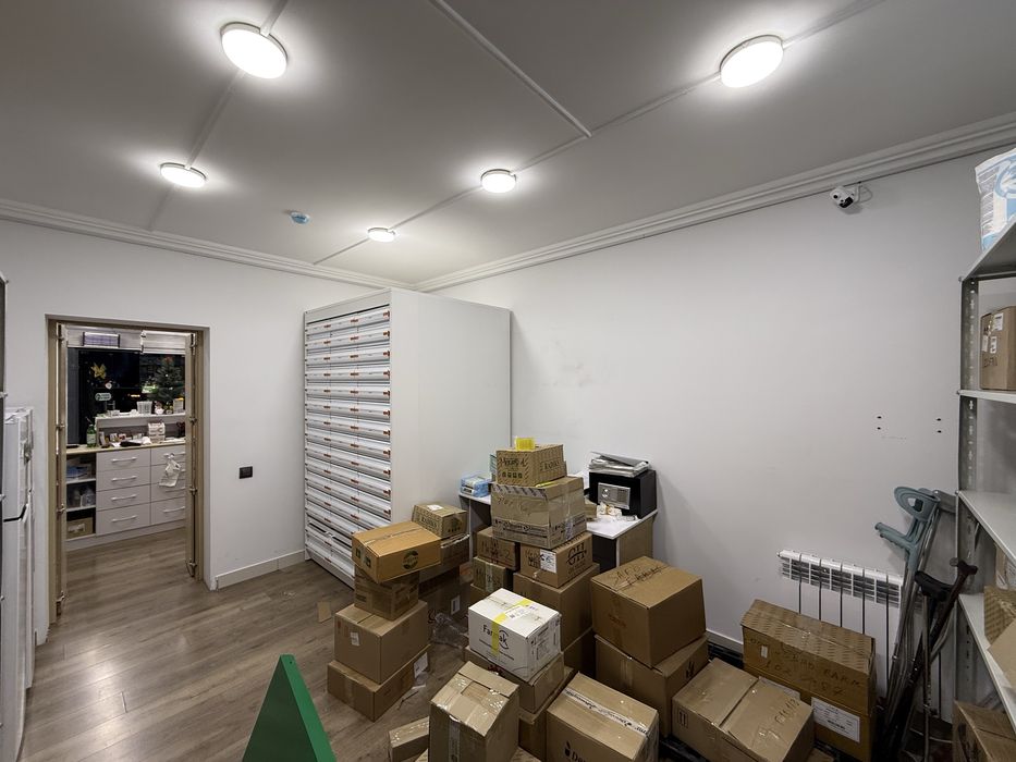 Аренда помещение — Юнусабад, рядом с метро Шахристон, вдоль дороги