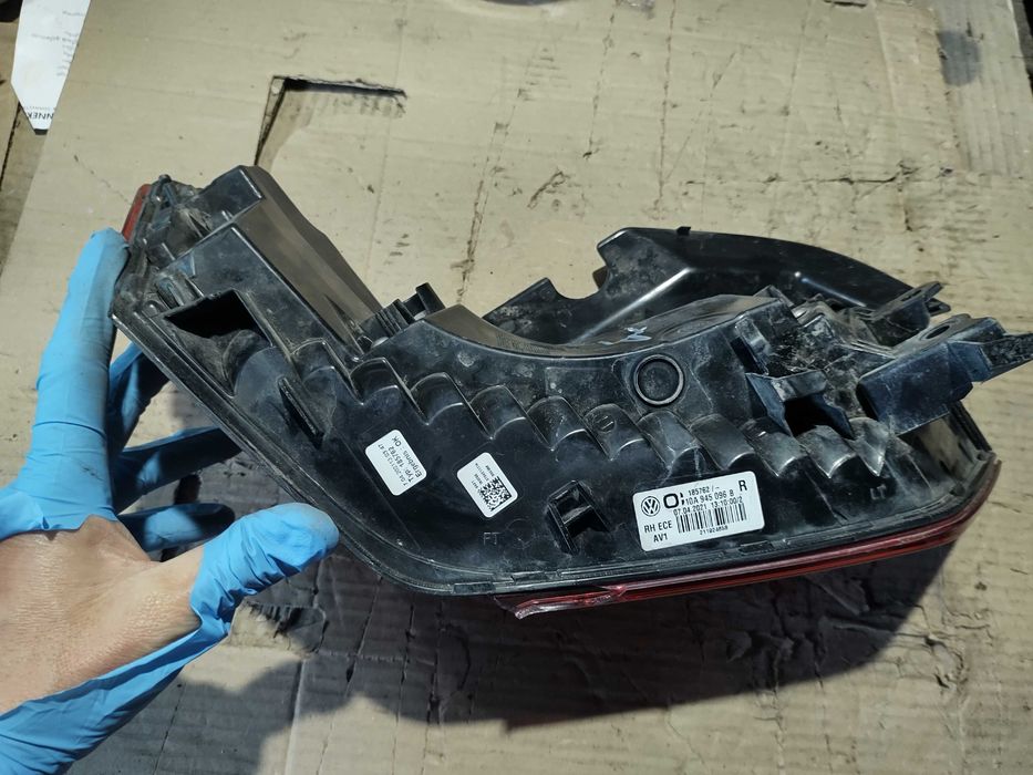 Външен Стоп Десен VW ID.3 E11 pro