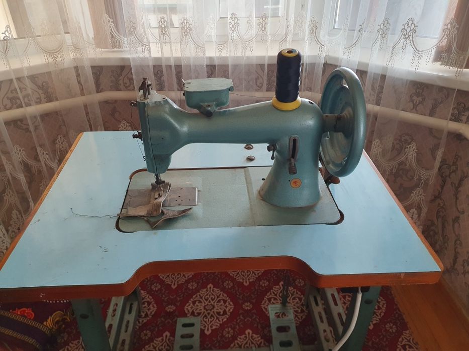 Швейная  машинка