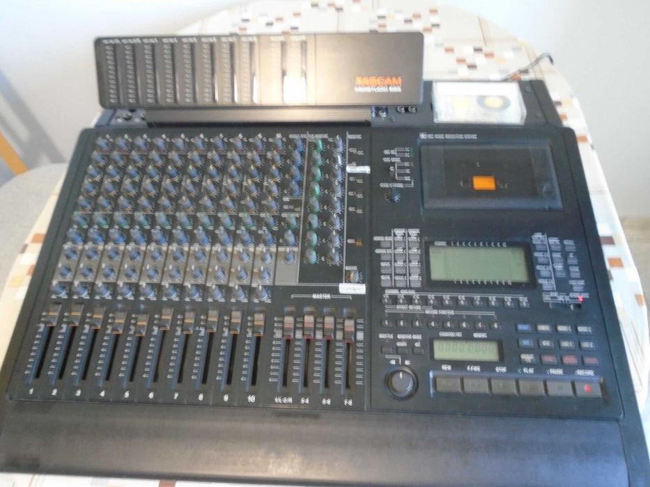 Tascam 688 midistudio