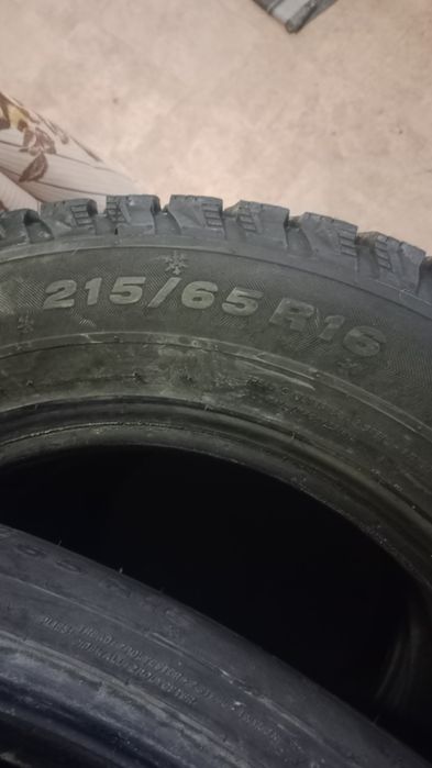 Продам зимние шины