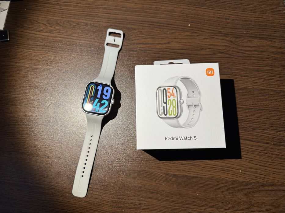 Отличен Redmi Watch 5