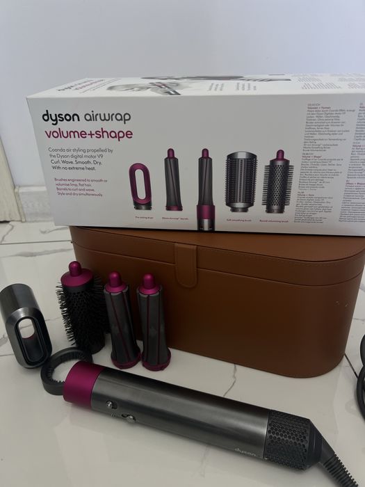 Dyson фен стайлер