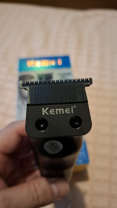 Машинка для стрижки. Тример.