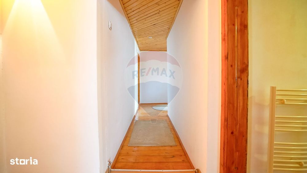 Comision 0% | Pensiune/Vilă 11 camere în Fundata
