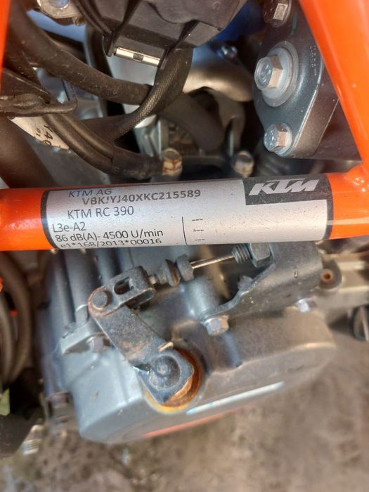 КТМ 390РЦ,Хускварна СМ 125 (KTM 390RC,HUSQVARNA SM 125 )-на части