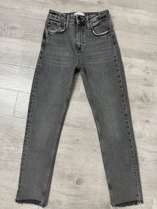 Джинсы ZARA