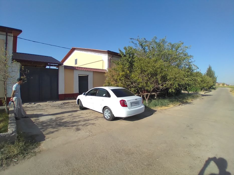 Катеж 6 сотихли срочно сотилади нахтга, кредитга йоки болиб толашга