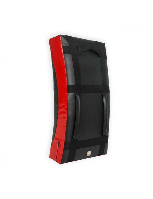 Извит боксов щит DBX Bushido T62 - черно/червен- 62х35 см