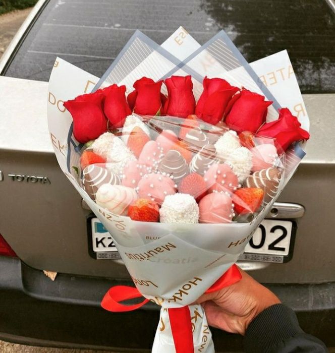 Акция - 20 % скидка Клубника в  Бельгийском шоколаде! От 4000  тг