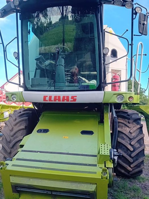 Combină Claas Tucano