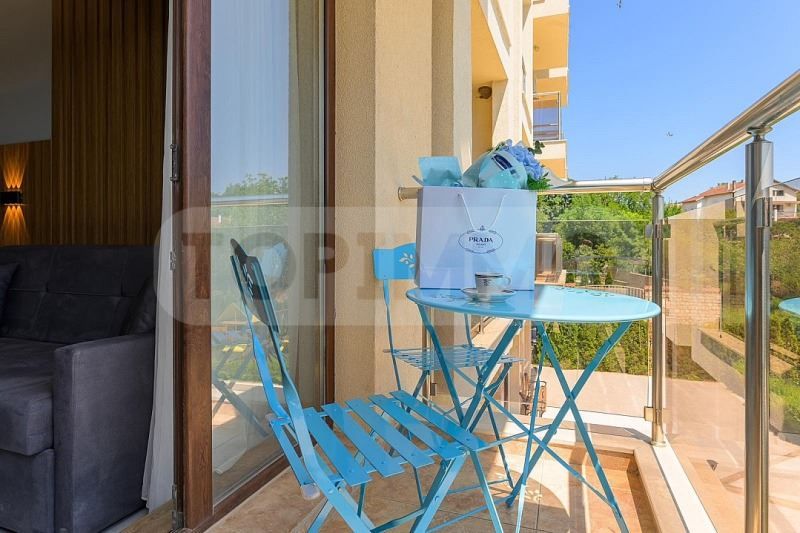 Продава се Едностаен апартамент в с. Шкорпиловци, Област Варна - 42 кв.м за 1379 €/кв.м - Снимка #4