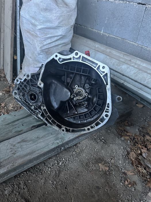 МКПП деу джентра 1.5  Б/У.