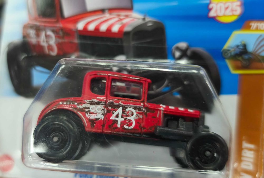 Mașinute hot wheels