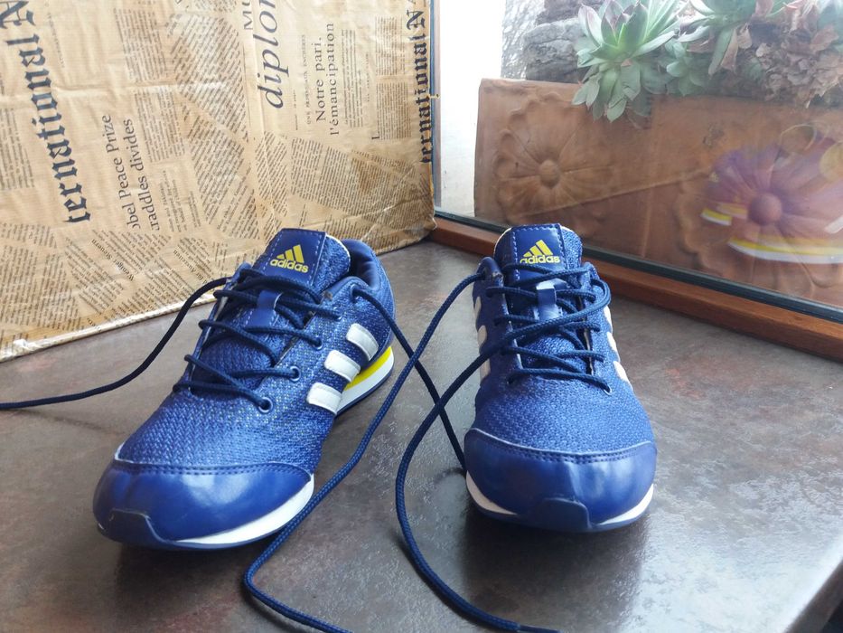 детски маратонки,кецове,спортни обувки,адидас,Adidas,номер 36,6