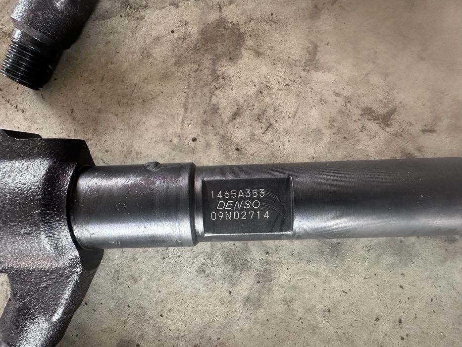 Дюза Denso 1465A353 Mitsubishi Outlander 2.2 d 4N14