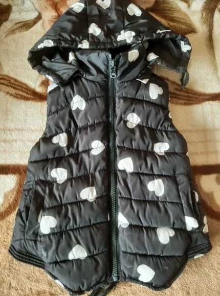 Продам курточку на девочку