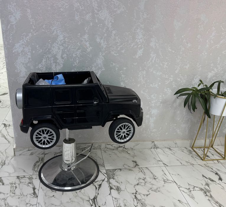 Продаю детское кресло для стрижки