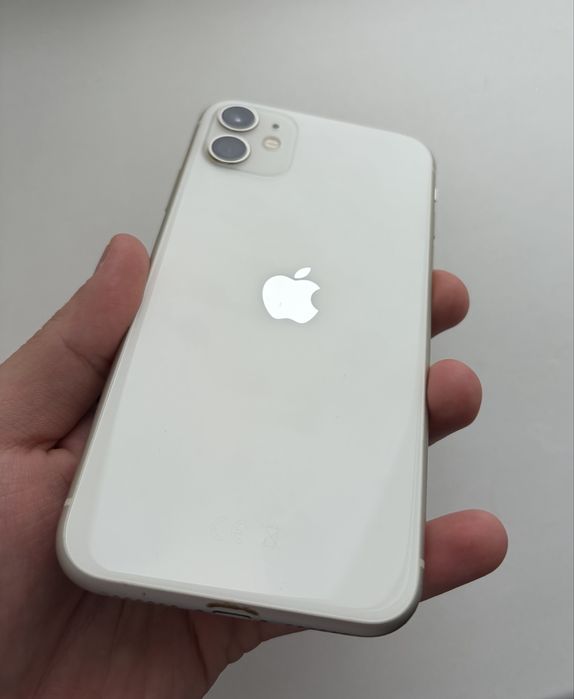 Продам Iphone 11, 128 GB белый