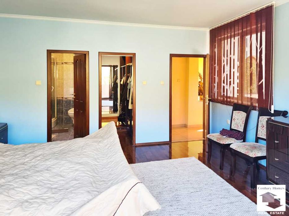 185036 Масивна къща, с двоен гараж и басейн, в Тетевенски Балкан