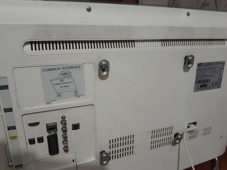 Телевизор Samsung Smart 15000т.