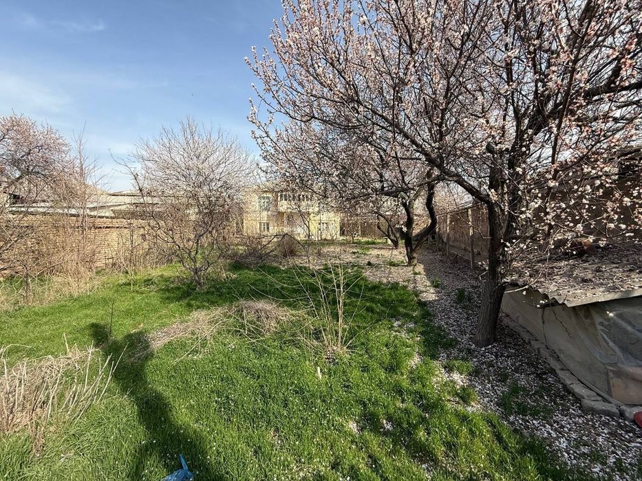 Дом с участком 13 соток